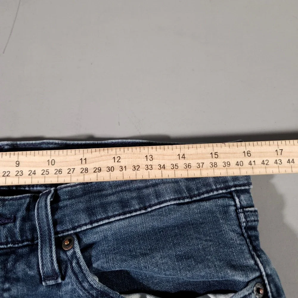 Levi's Premium 541 Athletic Taper Jeans Mens 34x32 Blue Denim Pants